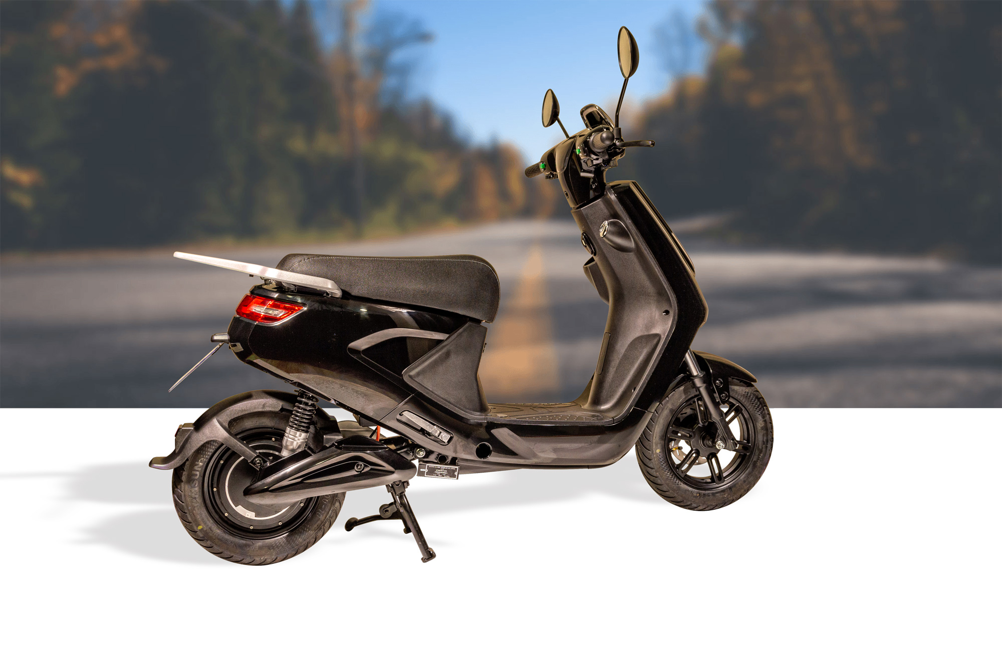 scooter-50-scooter-125-eccho-E-CITY-01-BK