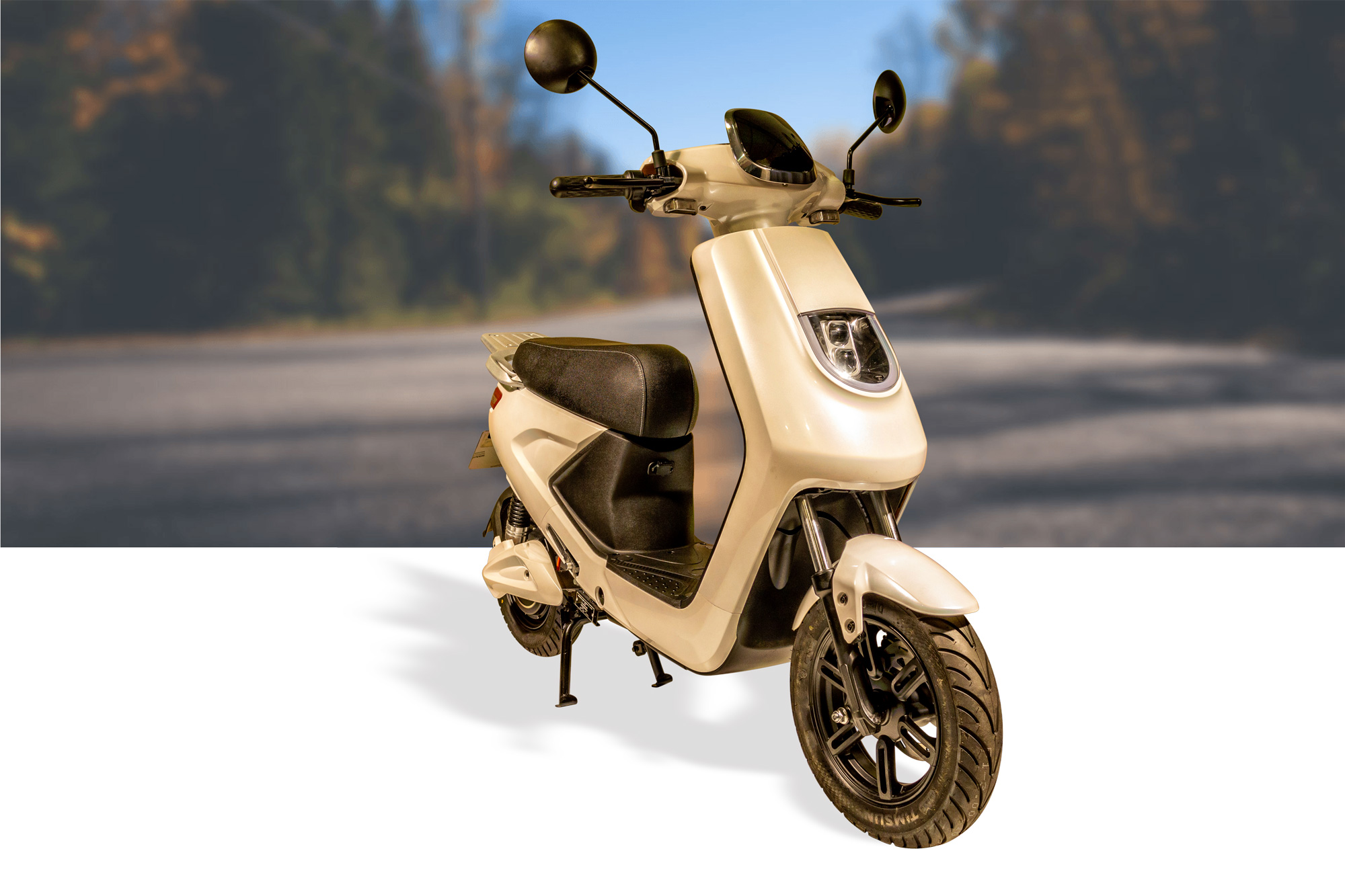 scooter-50-scooter-125-eccho-E-CITY-01-WH