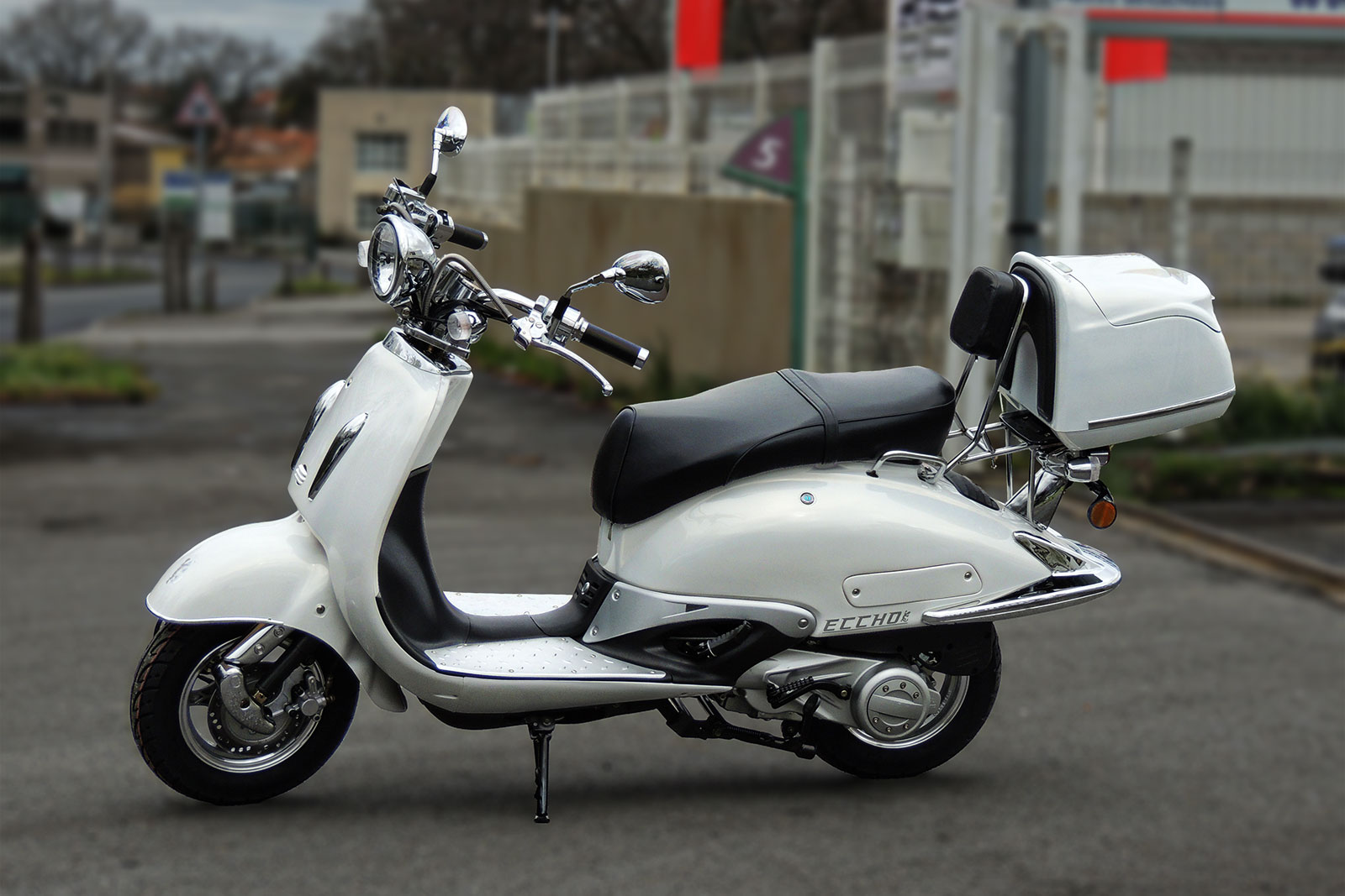 SCOOTER-125-ECCHO-CHOUPETTE-WHITE-SERIES-03