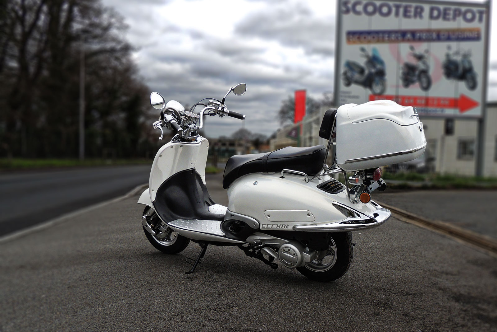 SCOOTER-125-ECCHO-CHOUPETTE-WHITE-SERIES-04