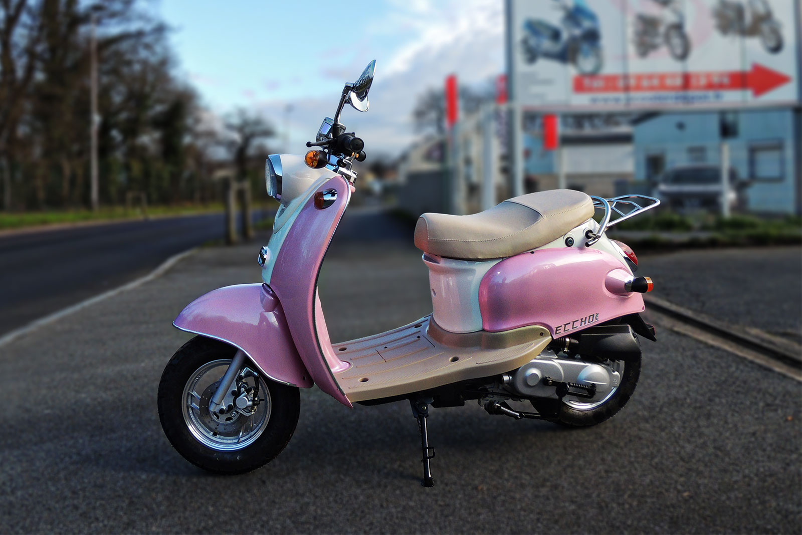 SCOOTER-50-ECCHO-PINK-07