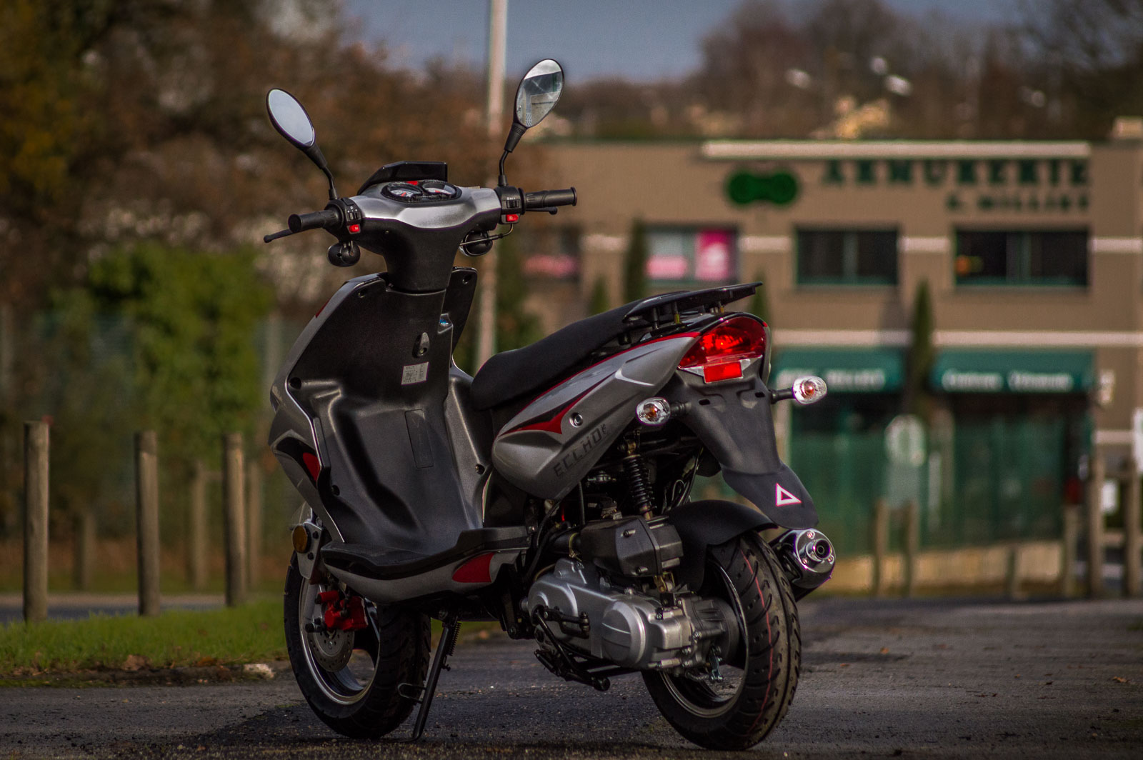 SCOOTER-50-ECCHO-NEW-ROCK-ROUGE-06
